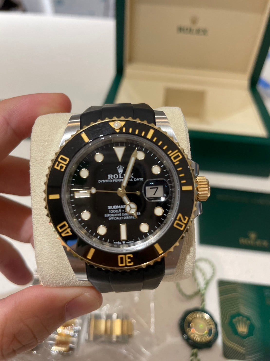 （以收購）二手 Rolex 勞力士 /  半金水鬼 126613LN